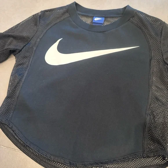 Nike Black Mesh Crop Top Medium - Picture 2 of 4